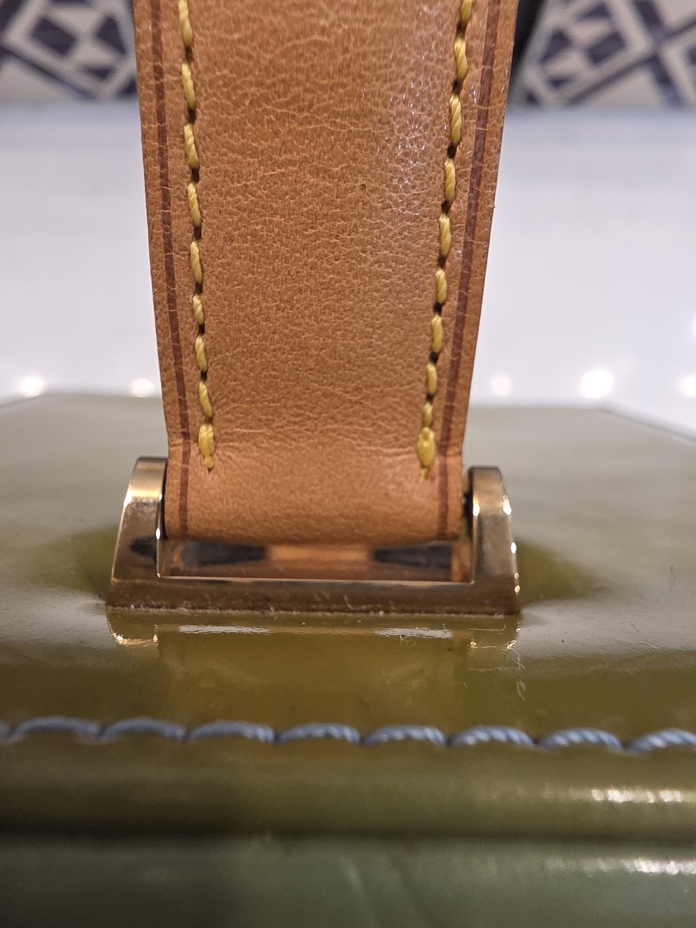 Louis Vuitton Green Monogram Vernis Leather Bleecker Box - Picture 13 of 17